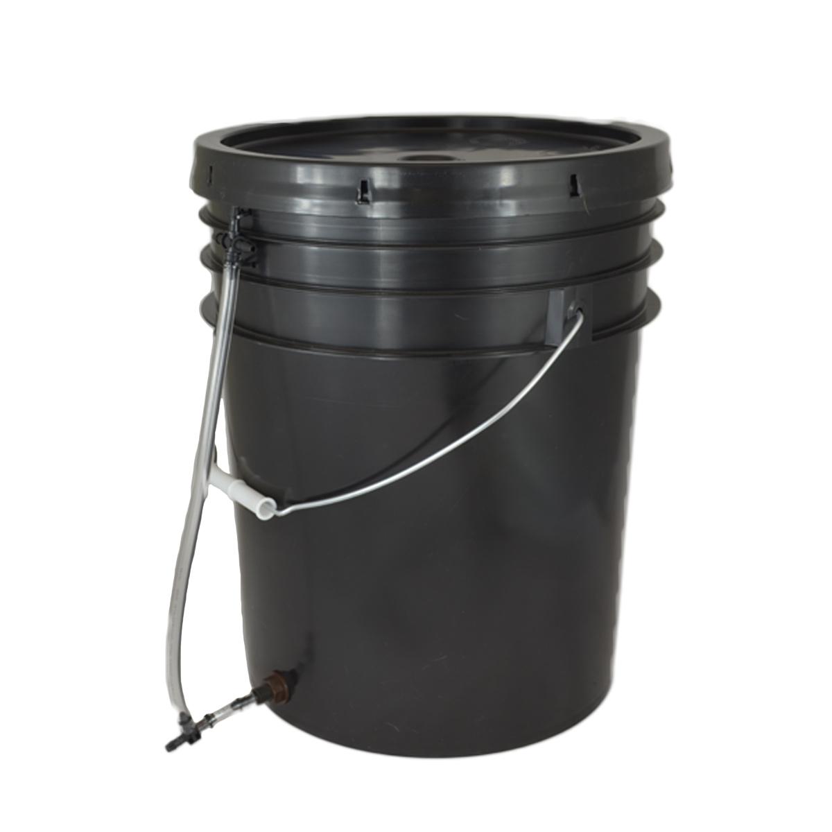 Blumat 5-Gallon Deluxe Reservoir with Water-Level Indicator