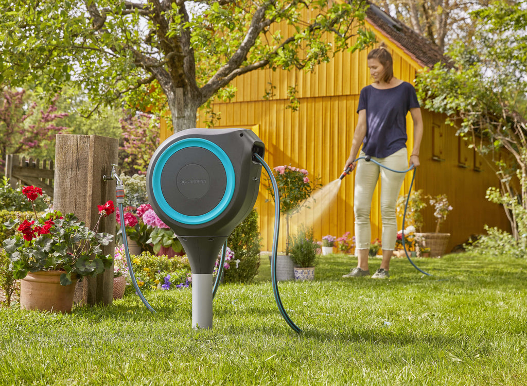 Gardena RollUp S 50-Foot Ground-Mounted Hose Reel